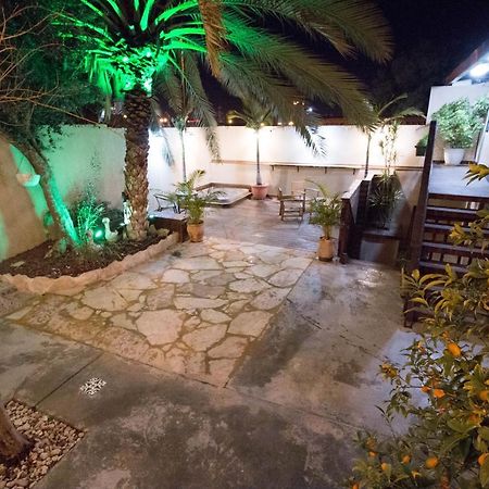 Eshel Mansion - Boutique Suites Beersheba Ngoại thất bức ảnh