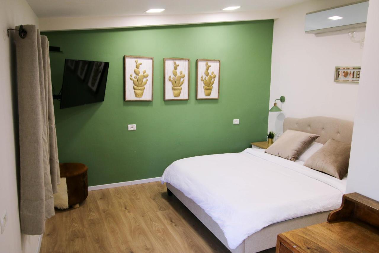 Eshel Mansion - Boutique Suites Beersheba Ngoại thất bức ảnh